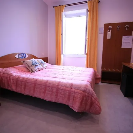 بيت ضيافة Viviani Raffaella مونتيروسّو ال ماري