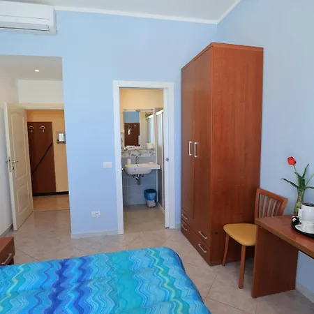 Viviani Raffaella مونتيروسّو ال ماري