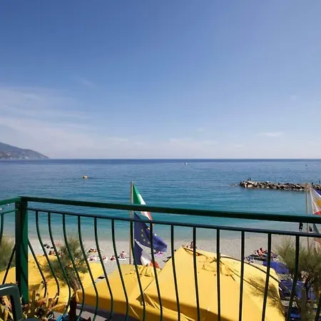 بيت ضيافة Viviani Raffaella