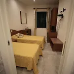 Viviani Raffaella 3* Monterosso al Mare